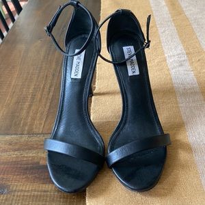 Steve Madden soph heeled sandal